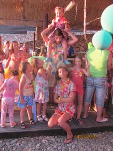 family_leisure_2012_13.jpg