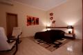6_semiluxe_room.jpg